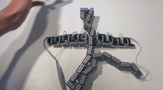 MIT 打造链式拼接的模块化机器人，能做外骨骼也是表情帝